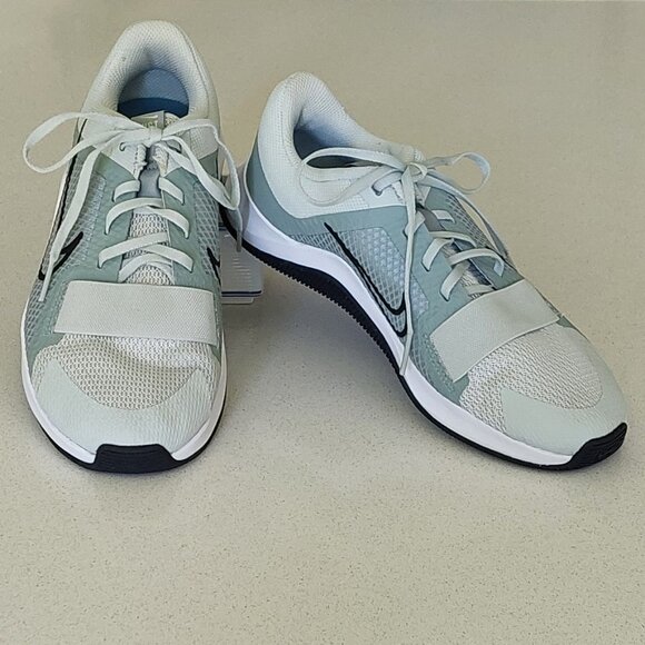 Nike Women's Mc Trainer 2 Light Silver Mica Green Size 7.5 - Picture 3 of 14